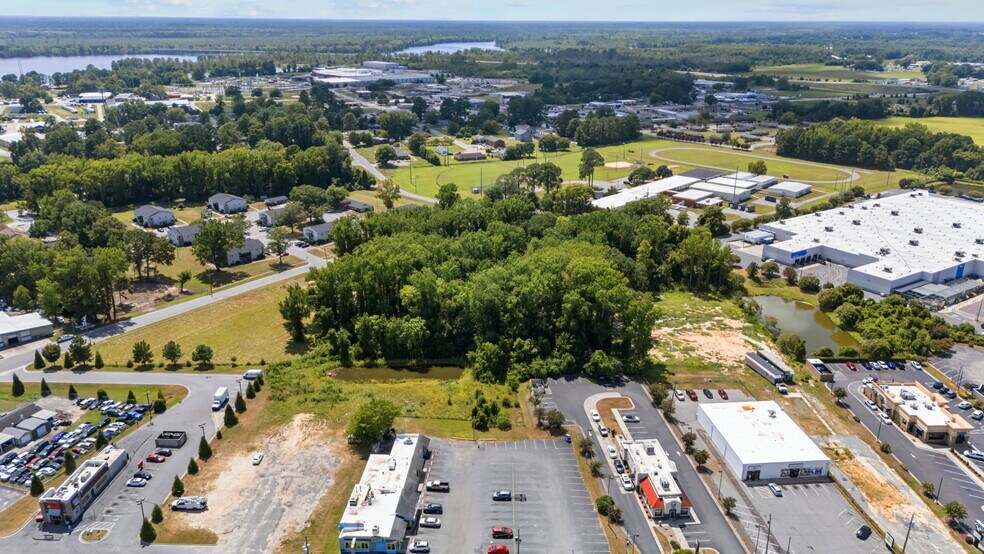 More Photos Of West 10th Street, Washington Land For Sale