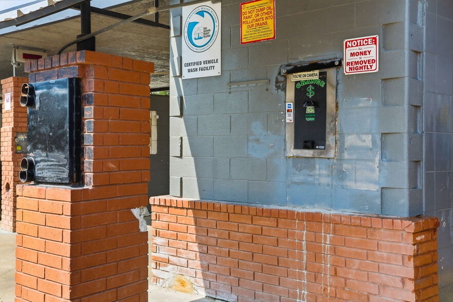 More Photos Of 2703 Vance Jackson Rd, San Antonio Carwash For Sale