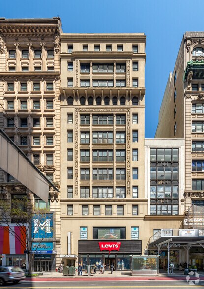 More Photos Of 45 W 34th St, New York Office For Lease