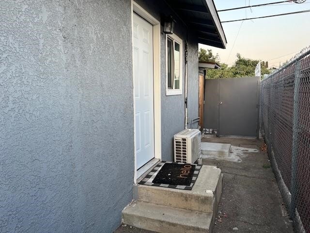 More Photos Of 504 S Harbor Blvd, Fullerton Freestanding For Sale