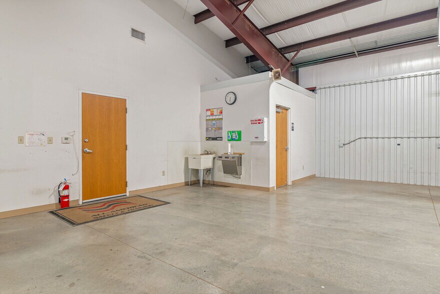 More Photos Of 2753 SH 322 Hwy, Longview Office Residential For Sale