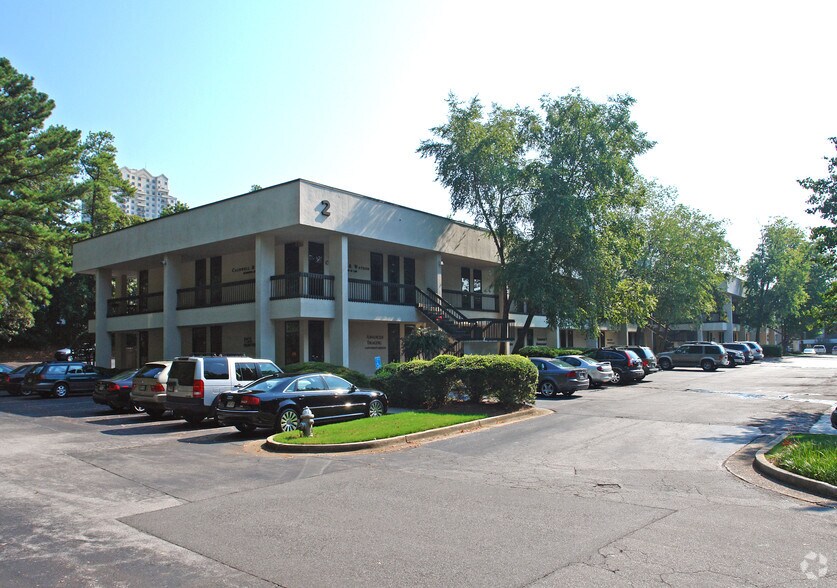 More Photos Of 5825 Glenridge Dr NE, Sandy Springs Unknown For Lease