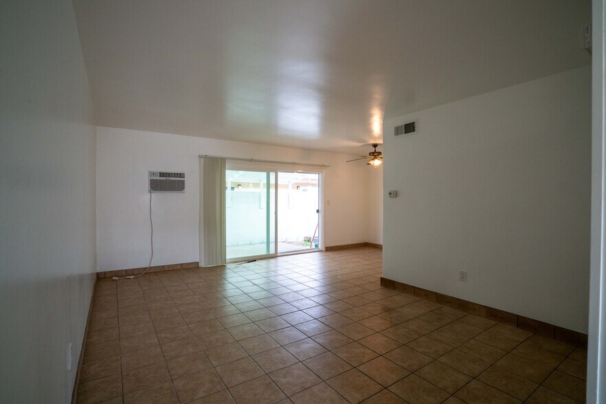 More Photos Of , Anaheim Multifamily For Sale