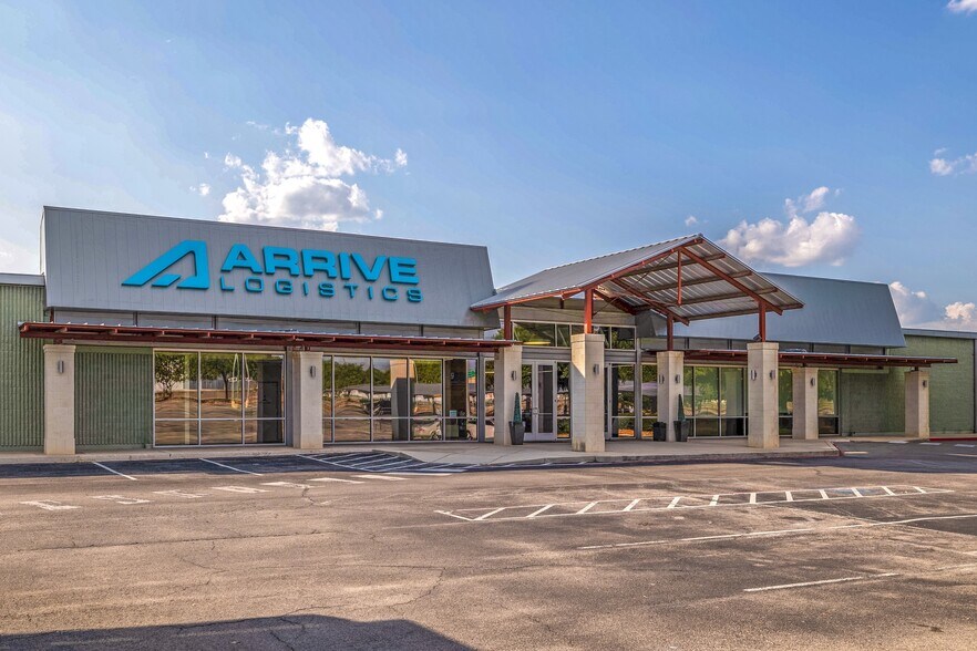 More Photos Of 2735 Austin Hwy, San Antonio Office For Lease