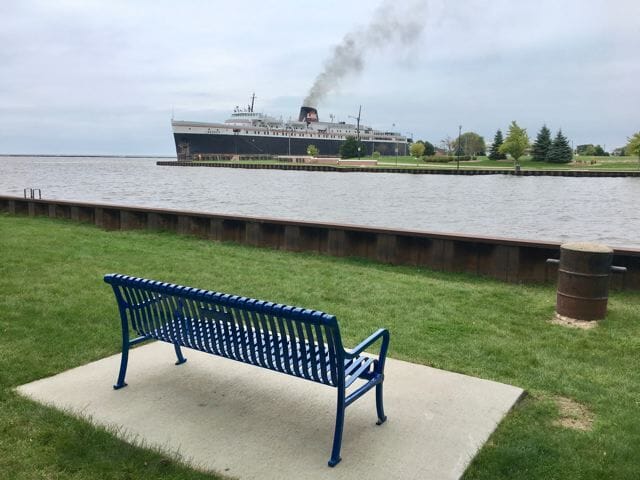 More Photos Of 101 Maritime Dr, Manitowoc Hotel For Sale