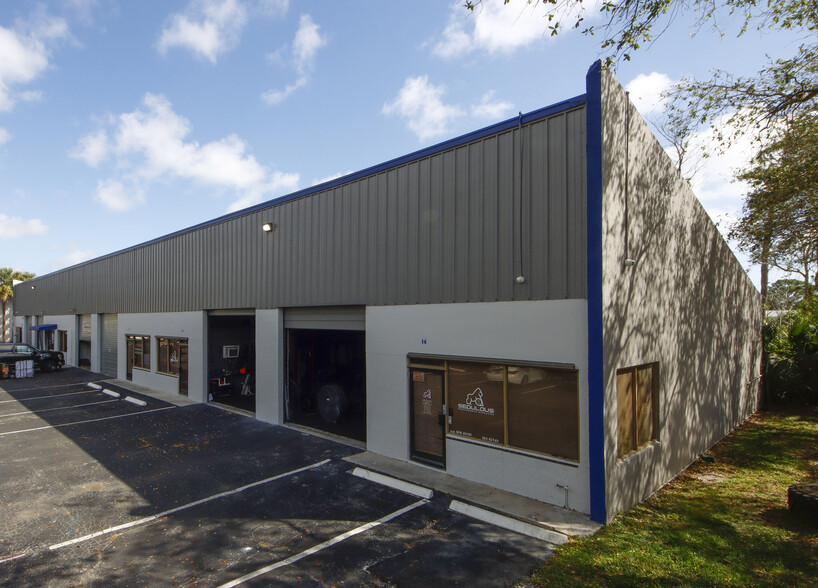 Primary Photo Of 7150 Devons Rd, Riviera Beach Warehouse For Lease