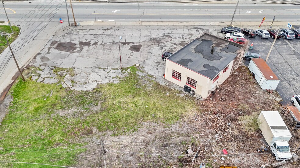 More Photos Of 1803 Lyell Ave, Rochester Auto Repair For Sale