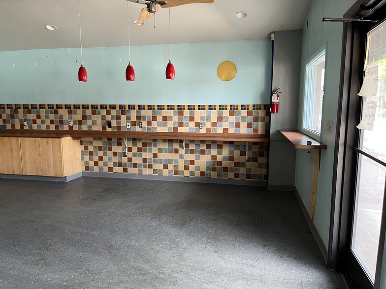 More Photos Of 504 E 8th Ave, Homestead Storefront Retail Office For Sale