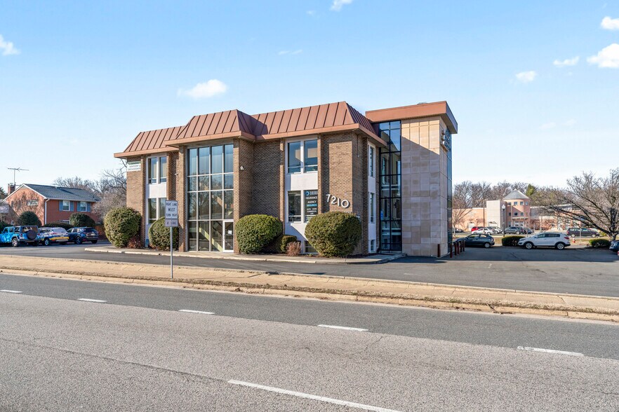 More Photos Of 7210 Old Keene Mill Rd, Springfield Medical For Lease