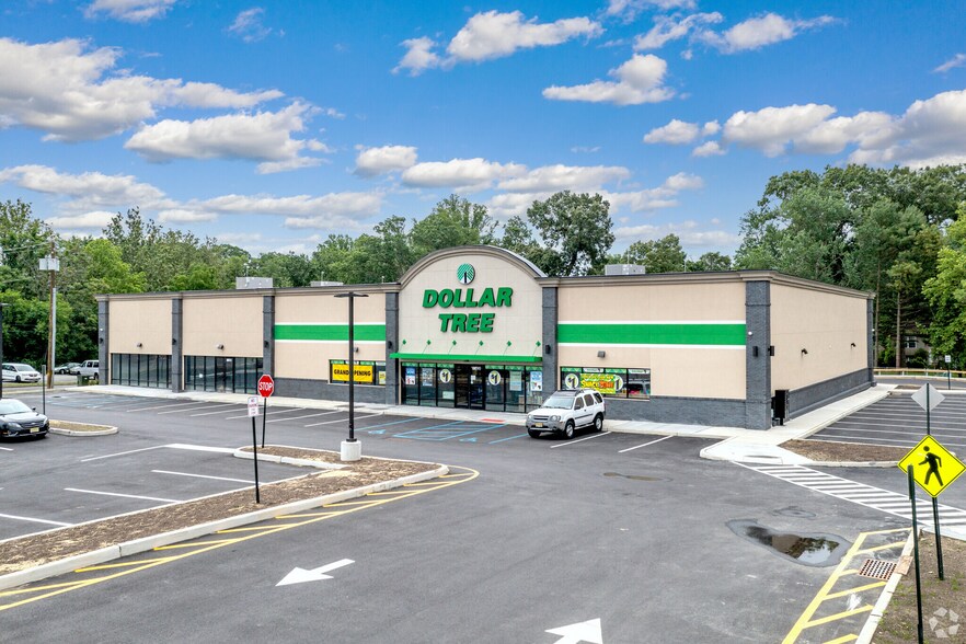 More Photos Of 168 White Horse Pike, Clementon Freestanding For Lease