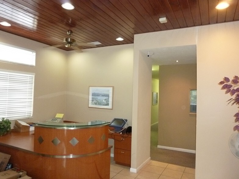 More Photos Of 1034 NW 57th St, Gainesville Medical For Lease