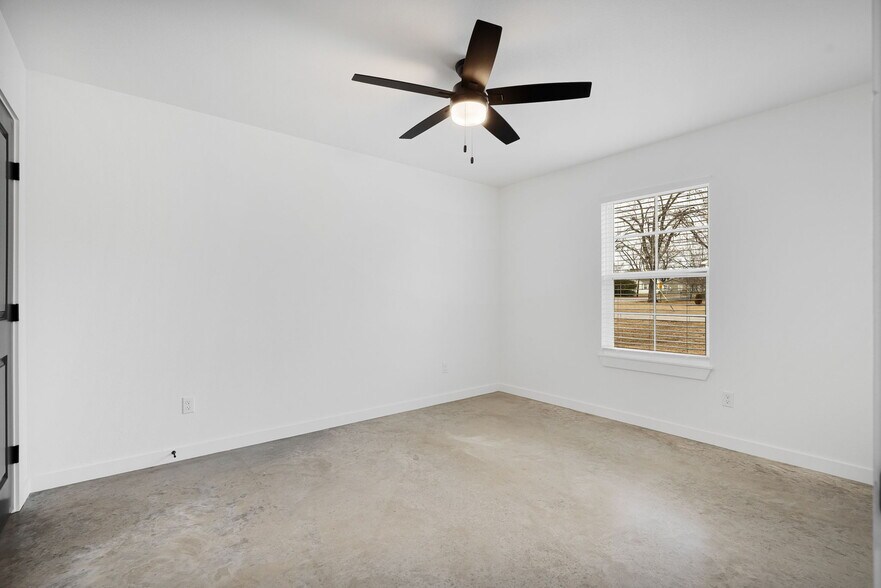 More Photos Of 5600 Spradling Ave, Fort Smith Multifamily For Sale