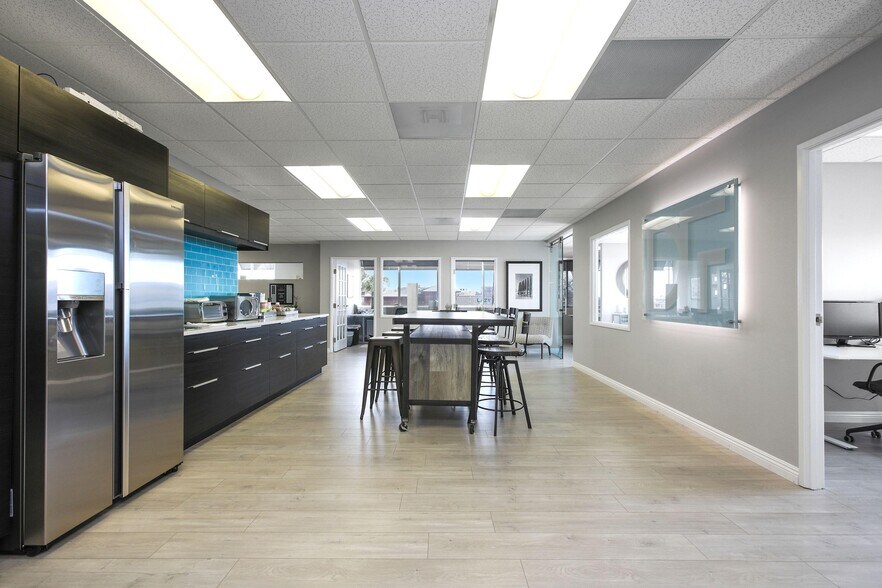 More Photos Of 1121-1145 Artesia Blvd, Manhattan Beach Unknown For Lease