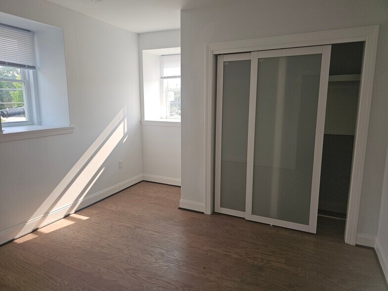 More Photos Of 2797 Egypt Rd, Audubon Storefront Retail Residential For Sale