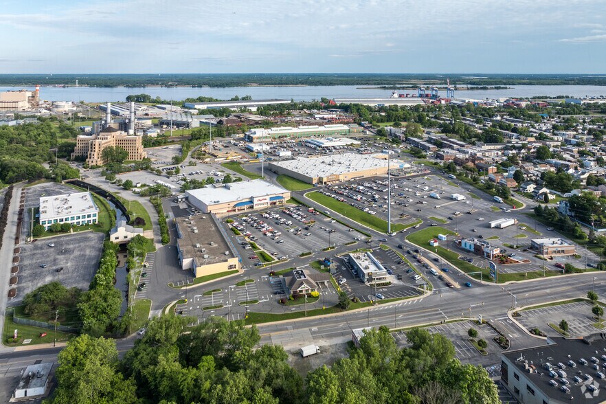 More Photos Of 1530-1578 Chester Pike, Eddystone Unknown For Lease