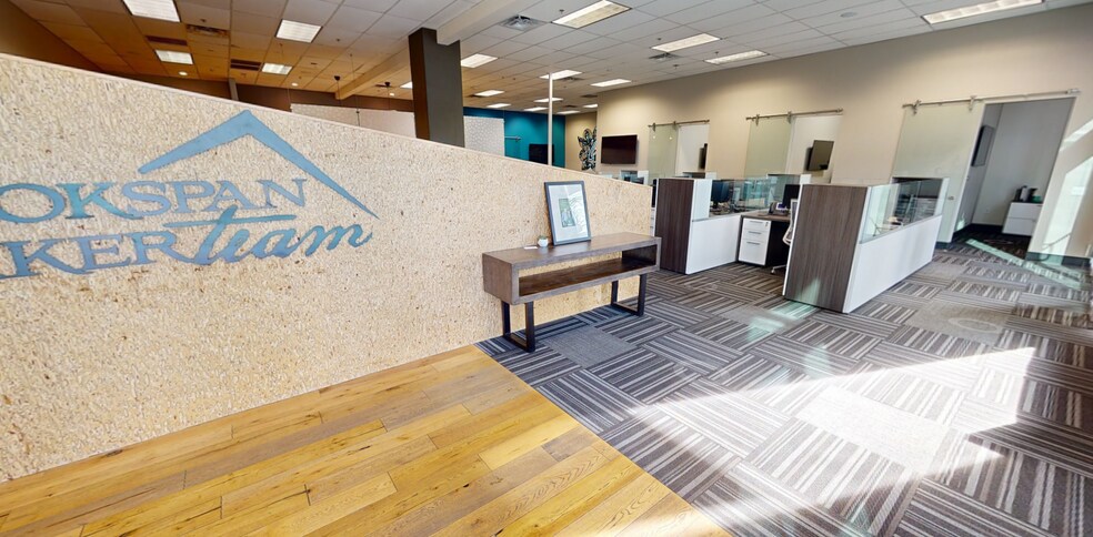 More Photos Of 3225 N Central Ave, Phoenix Office For Sale