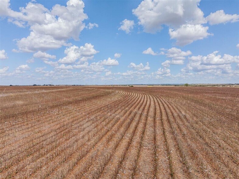 More Photos Of 000 Wells Lane, Manor Land For Sale