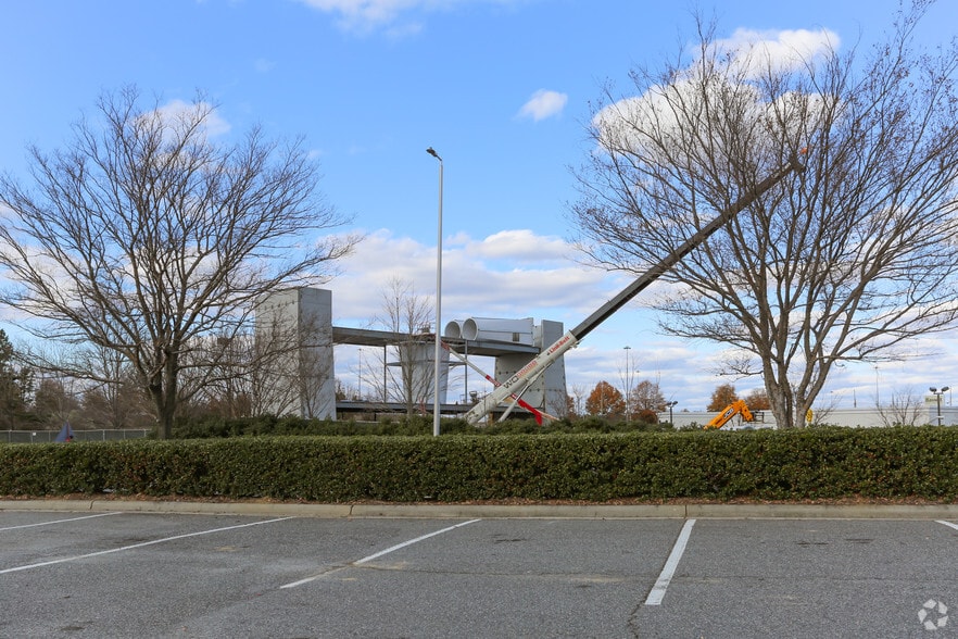 More Photos Of 7840 Lyles Ln NW, Concord Freestanding For Sale