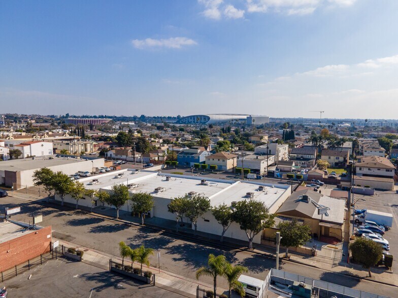 More Photos Of 230 E Spruce Ave, Inglewood Freestanding For Sale