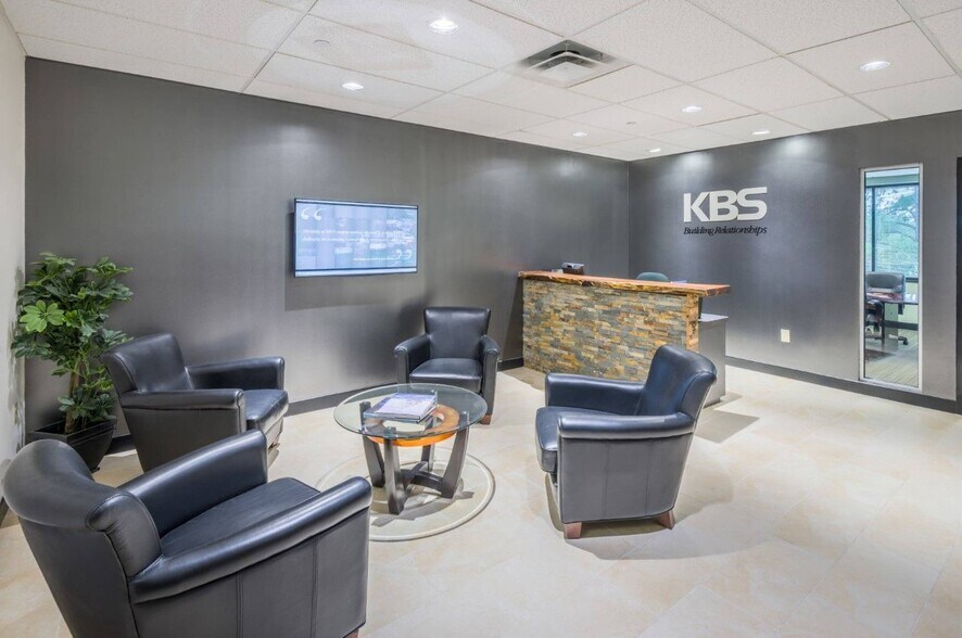 More Photos Of 200 Golden Oak Ct, Virginia Beach Office For Sale