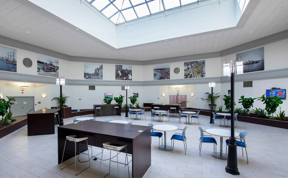 More Photos Of 6302 E Dr Martin Luther King Jr Blvd, Tampa Office For Lease