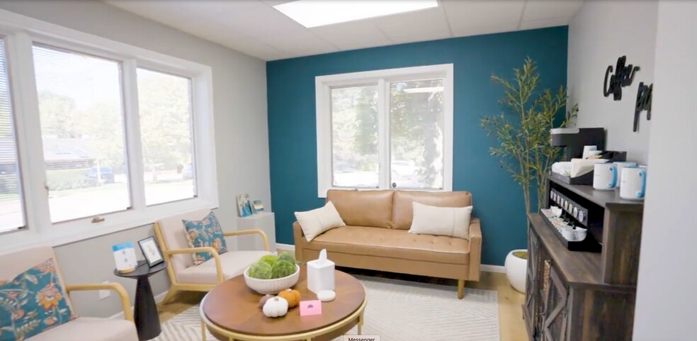 More Photos Of 608 35th Ave, Moline Medical For Sale