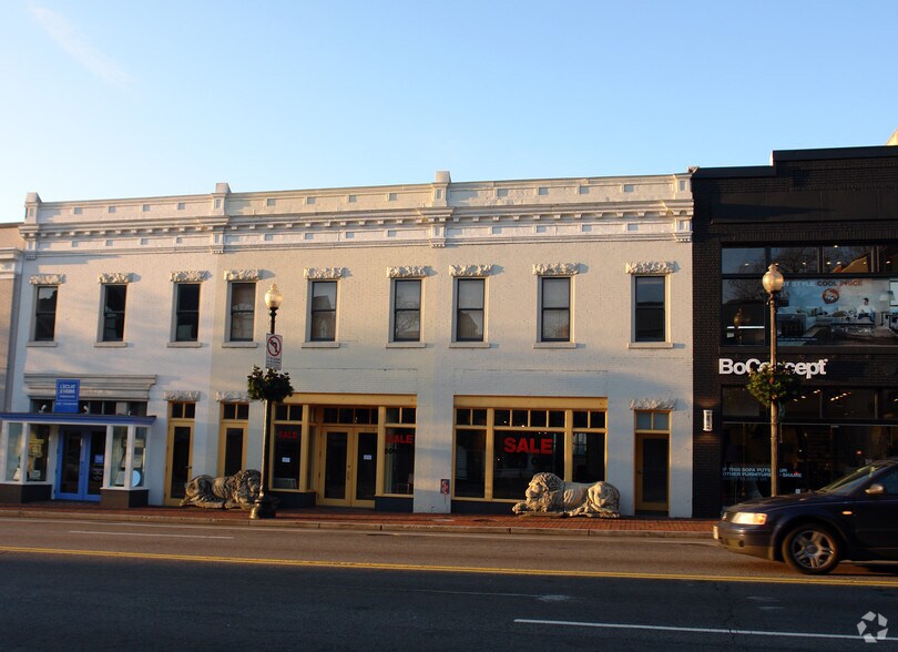 More Photos Of 3342 M St NW, Washington Storefront For Lease