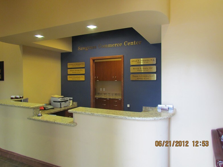 More Photos Of 1391 Sawgrass Corporate Pky, Sunrise Office For Sale