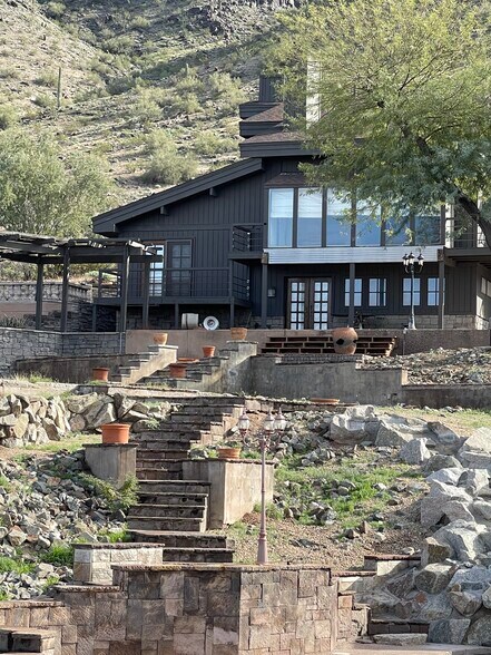 More Photos Of 11403 S 27th Dr, Laveen Specialty For Sale