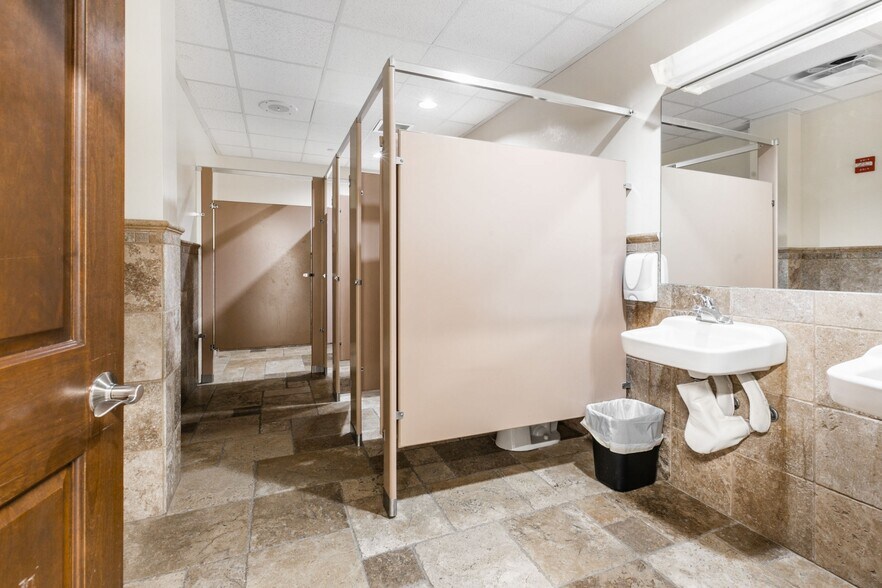 More Photos Of 150 N Main St, Heber City Office For Lease