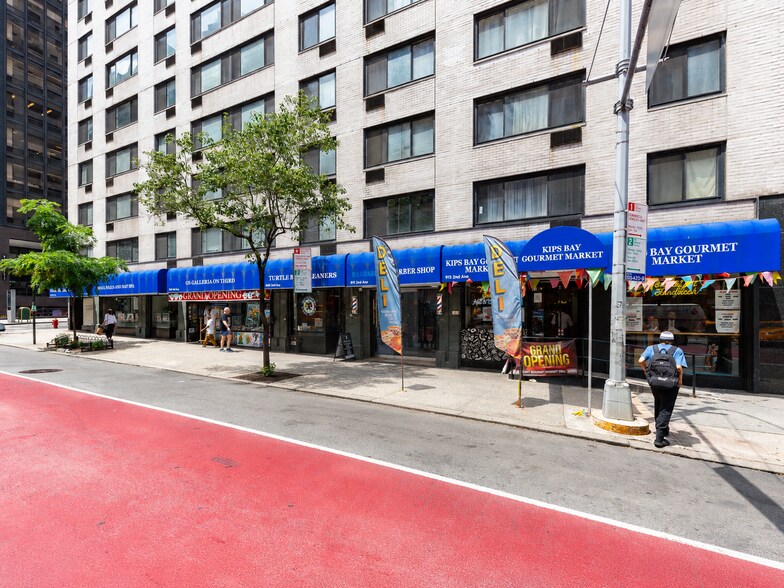 Primary Photo Of 249 E 48th St, New York Apartments For Sale
