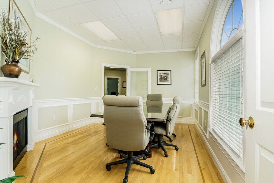 More Photos Of 100 Schoosett St, Pembroke Office For Sale