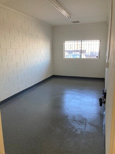 More Photos Of 15312-15330 Proctor Ave, City of Industry Manufacturing For Lease