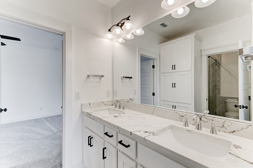 More Photos Of , Fort Worth Specialty For Sale