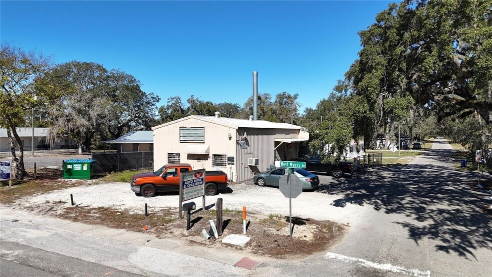More Photos Of 10 Barry Ave, Mascotte Auto Repair For Sale