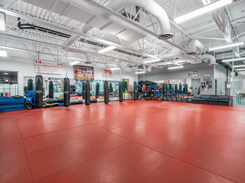 More Photos Of 3400 Grand Marais Rd E, Windsor Sports And Entertainment For Sale