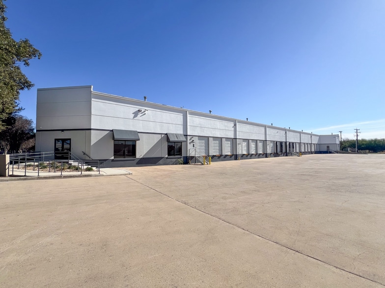 Primary Photo Of 5100 Kaepa Ct, San Antonio Distribution For Sale