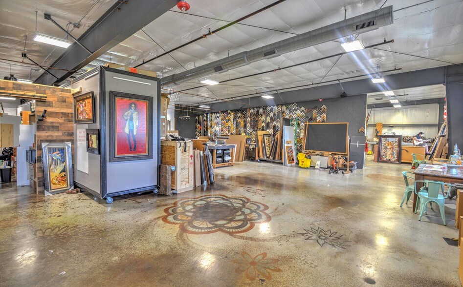 More Photos Of 11210 W Highway 290, Austin Manufacturing For Lease