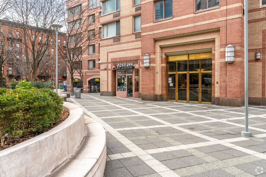 More Photos Of 360 W 50th St, New York Apartments For Sale