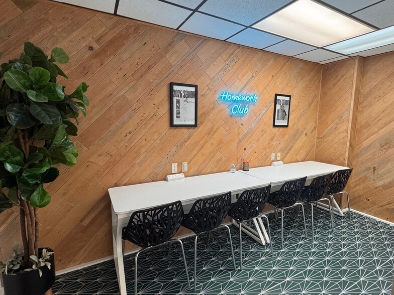 More Photos Of 41651 Corporate Way, Palm Desert Loft Creative Space For Lease