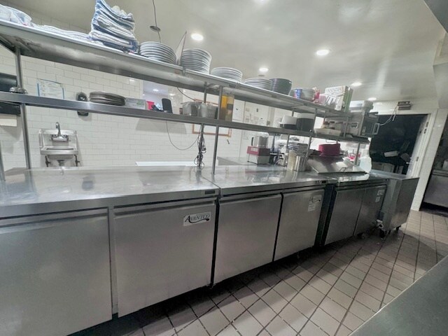 More Photos Of 1627 Beacon St, Brookline Storefront For Lease