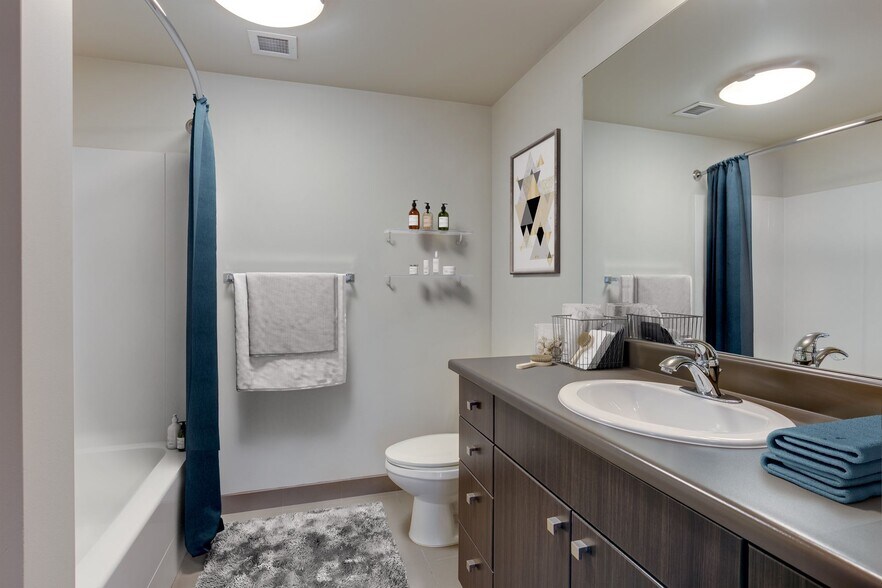 More Photos Of 2230 NW 57th St, Seattle Apartments For Lease