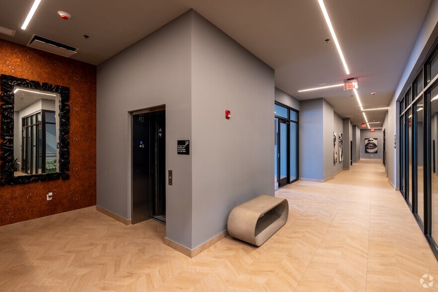 More Photos Of 58-84 Norfolk St, Newark Apartments For Lease