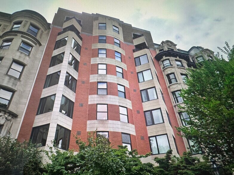 Primary Photo Of 388-390 Commonwealth ave, Boston Office For Lease