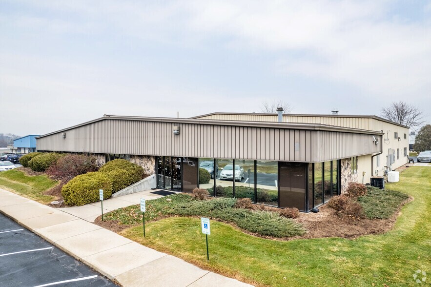 Primary Photo Of 2241 Pinehurst Dr, Middleton Warehouse For Sale