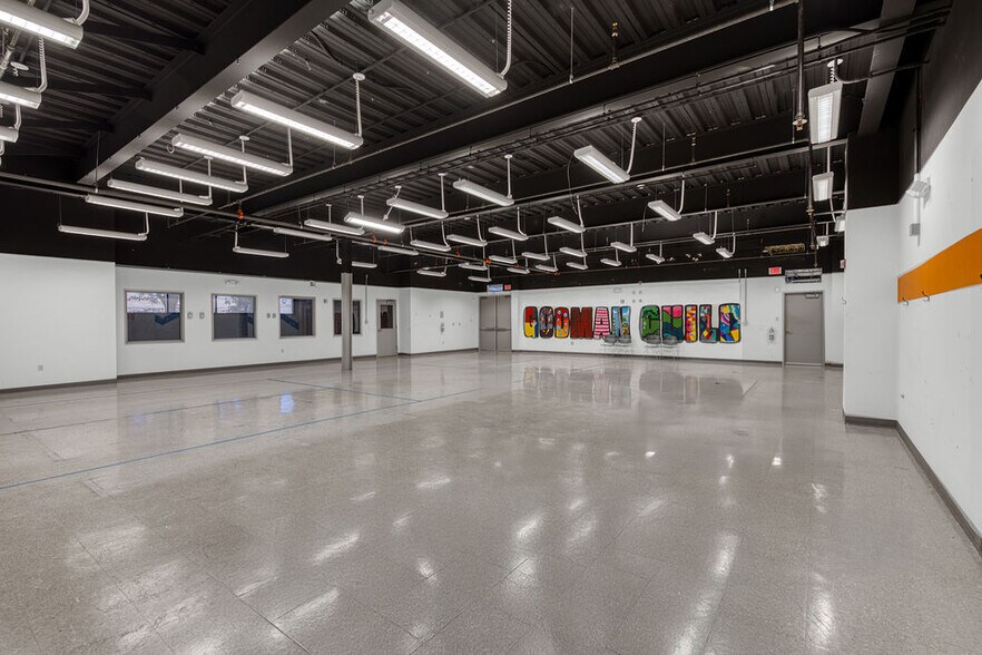 More Photos Of 195 N Grant Ave, Columbus Office For Sale