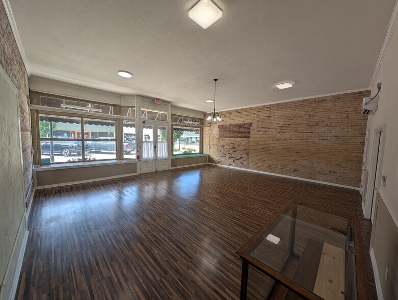 More Photos Of 14827 Main St, Alachua Storefront Retail Office For Lease