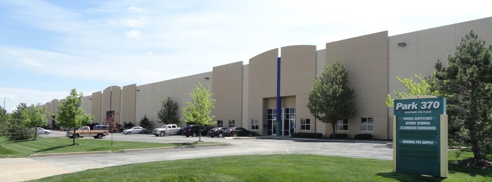 Primary Photo Of 1600 Park 370 Pl, Hazelwood Warehouse For Lease