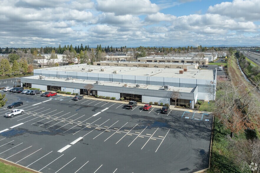 More Photos Of 3129 Fite Cir, Sacramento Manufacturing For Lease