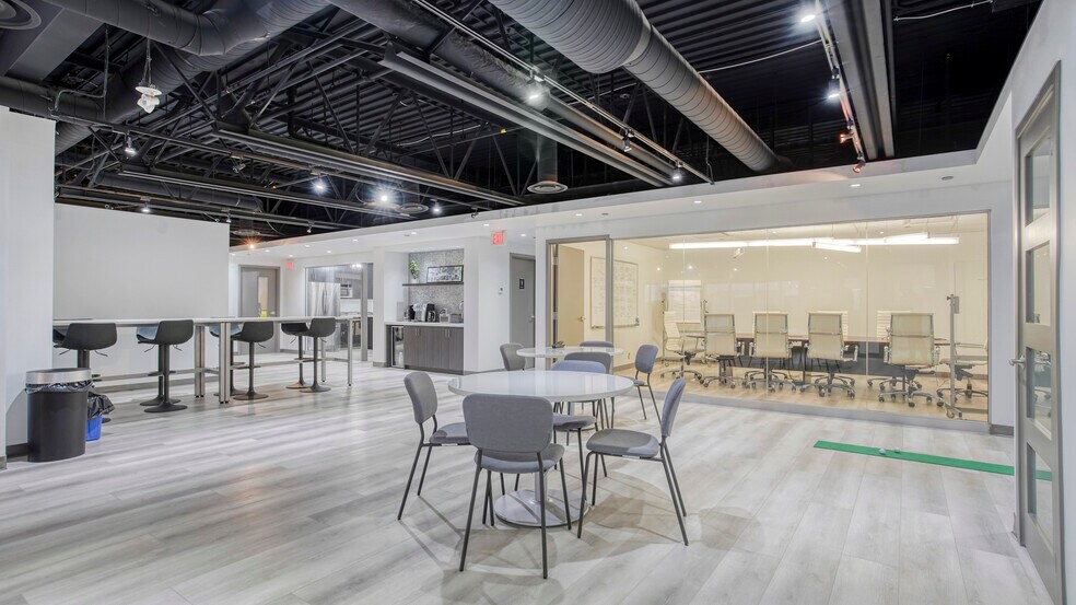 More Photos Of 190 Carleton Dr, St. Albert Warehouse For Sale